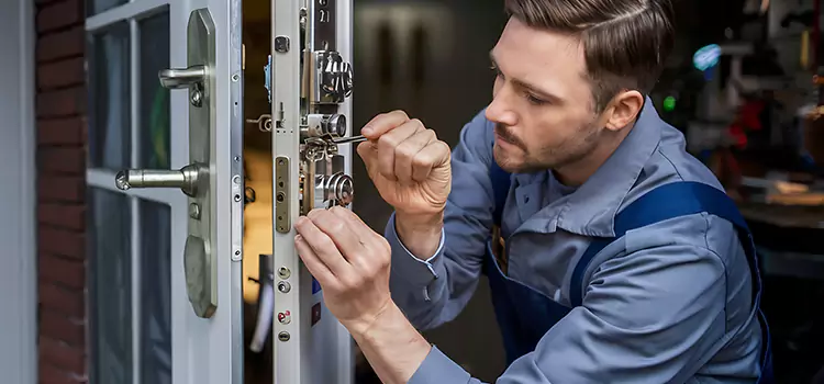 Residential Lock Installation Davie