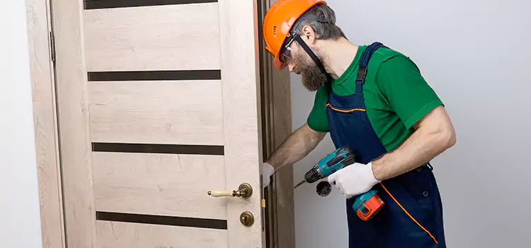 Replace Internal Door Handle with Lock Davie